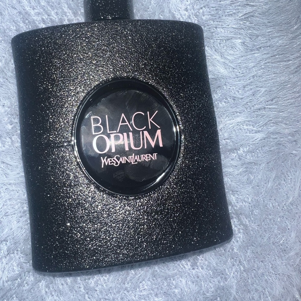 Yves Saint Laurent Black Opium Glitter Bottle